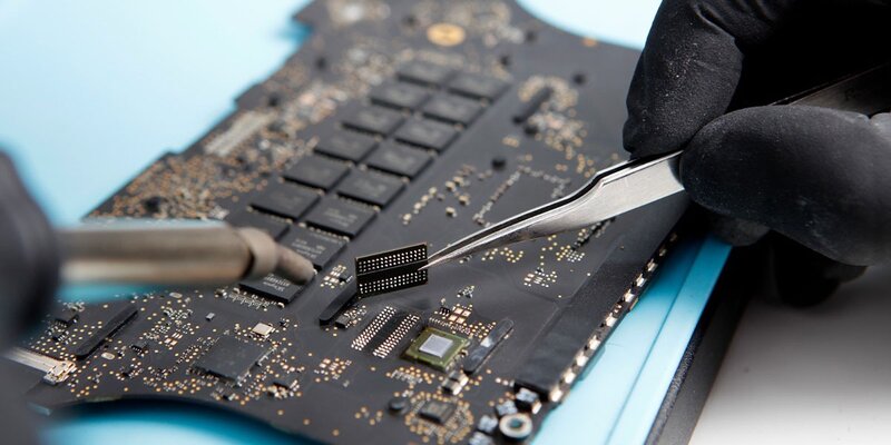 Radical Service Macbook Bucuresti – Reparatii Apple iPhone iPad Watch