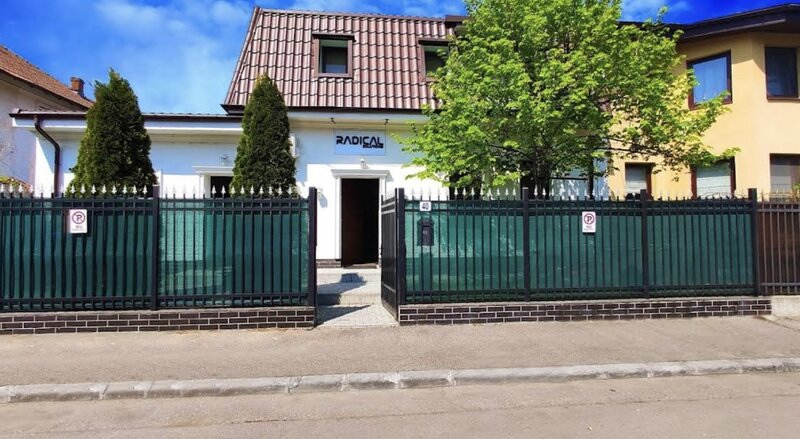 Radical Service Macbook Bucuresti – Reparatii Apple iPhone iPad Watch